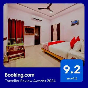 Oyo Flagship 40796 Banjara Luxury Hotel Udaipur